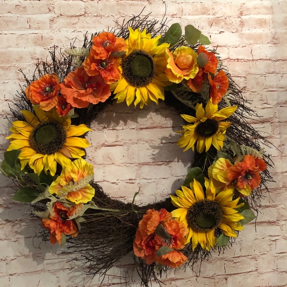Autumn/Fall Floral Wreath - Picture 2 of 5
